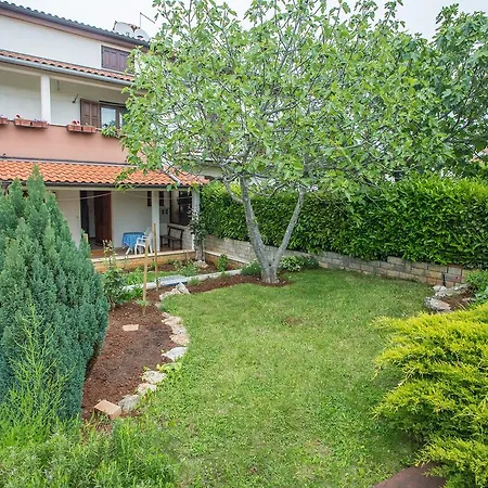 Staver Konukevi 3*